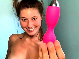 Real amateur teen plays with toy on her sweet pussy