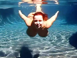 Pretty Cherry Brady's saggy porn