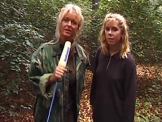 Cute Teen From Germany Masturbats on Outdoor Casting