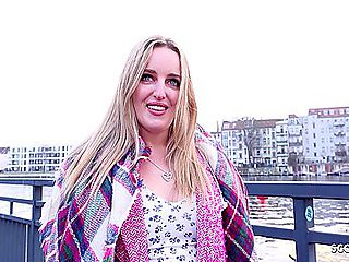 Natural Milf Charlie Forde Pickup For Casting Fuck