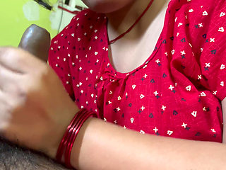 Omg! I’m Alone with My Step Stepmother and I Asked Help to Fuck My Tight Dick