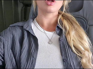Cheating girl gives risky blowjob on the plane on a business trip