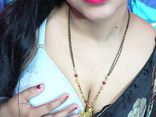 Sasur Bhahu Romances Batey Dono Ke Rangarliya Mante Hue Full Video and Hindi Audio