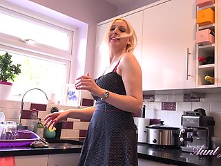 Auntie Tracey Kitchen Jerk Off Instruction