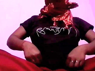 Dudh masaj karte hue bur mein baigan Dal liya