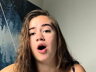 Close up amateur masturbating solo