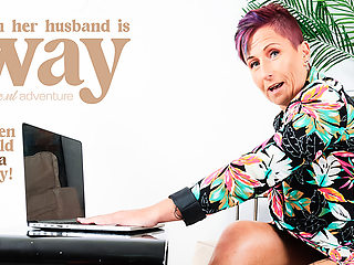 Samantha Is A 49 Year Old Mature Nympho When Left Alone She Gets Horny And Starts Masturbating