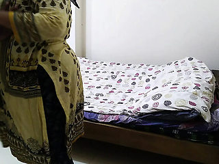 Desi 19 Year Old Ex Girlfriend Fucks with Condom After Marriage Papers
