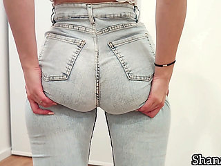 ASS DROPS CLENCH AND HOLD ASS JEANS FETISH CHANGE CLOTHES PART.1