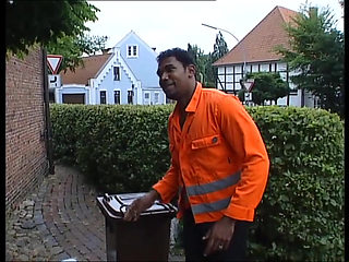 Blonde Horny Whore Is Enjoying Sucking a Monster Cock Before She Get Fuck