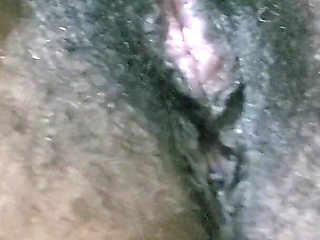 Very very hot amateur crazy pussy delivers irresistible sensual energy, natural beauty