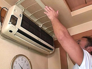 Japanese Mature Wife Cheats on Husband with Ugly Worker - Uncensored JAV Fuck