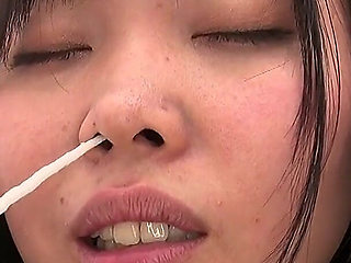 Meari Tsujii Plays with Her Piggy Nose… and Ends up Dripping