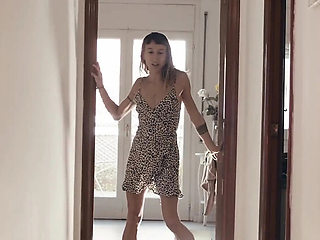 Magia Rosa Naked Walking - Amateur Latina Brunette with Small Tits