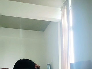 Mallu Wife Crying Loudly( സുഖംകൊണ്ട് പുളയുന്നു )