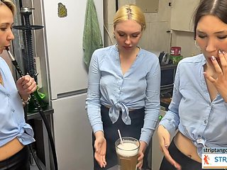 dirtypub Online sex chat at stripTango