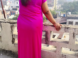 Desi Village Girl Seduce by the Stranger and They Enjoyed a Lot When Nobody in the House