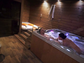 Hot Free Sex with Chubby MILF Dada Deville