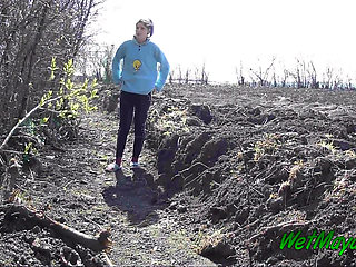 Peeing in nature