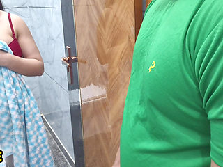 Electrician Ko Mila Param Aanand Bhabhi ki Chudai Karke