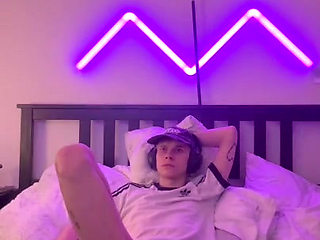 Horny twink plays with his cock for 10 minutes until he cums