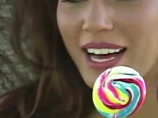 Latina Walks in Front of Him on the Stairs Without Panties and He Gets Horny