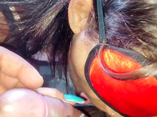 She Couldn't Oppose Watching the Semen Come Out, She Put the Penis in Her Mouth