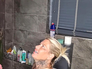 Filthy Emma Gives Bathroom Blowjob and Swallows Cum – Amateur MILF HD