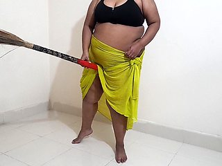 Desi Maid Gets Sexually Aroused While Sweeping the House and Has Sex with the Broom