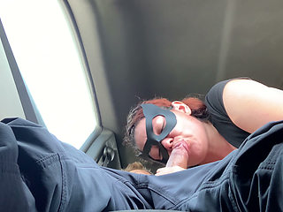 I Fuck the Uber Driver, I Masturbate Inside His Car, I Give Him a Delicious Blowjob and He Takes Me to the Hotel