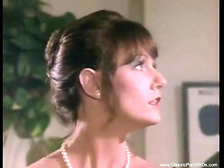 Hot girls enjoying threesome