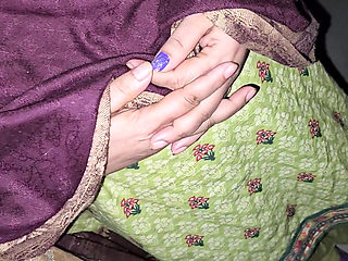 Smooth Aunty's Big Boobs Amateur Massage with Hindi Talking