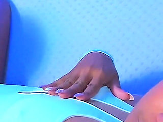 First Lesbian Encounter: My Girlfriend Teaches Me How to Eat Pussy Correctly with a Quick Tongue