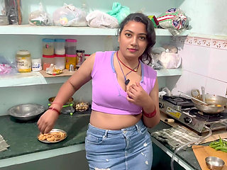 Sahar Beautiful Bhabhi First Time Sex With Devar in kitchen,Tight pussy hindi Viral Video