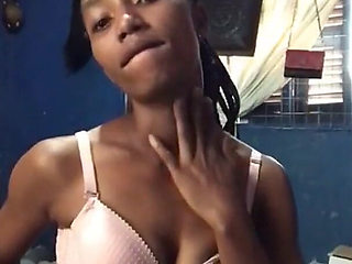 Hottest Dance MILF Ebony