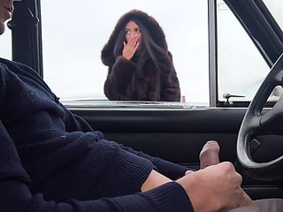 Stranger Gave Me a Handjob Through the Car Window on Parking
