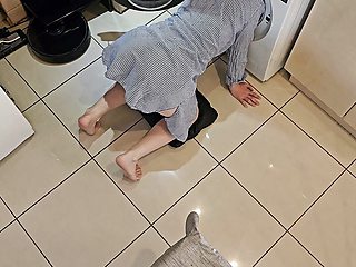 My Stepsister Gets Stuck in the Washing Machine and I Take the Opportunity to Fuck Her