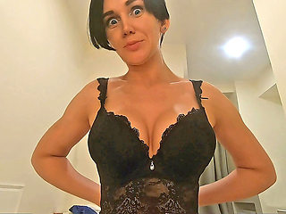 Do You Think I Have Fake Boobs?! I Easily Persuade a Naive Stepmom to Creampie