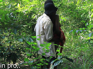 African Lovers in Bush Fucking
