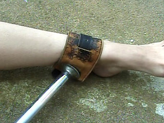 Fat Ass Brunette Gets Tied up and Her Pussy Lips in Hairpins