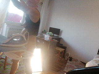 Sexy wife doing chores in the house naked. Cum on wife's big ass. Hot foreplay with a couple, oil massage on the body.