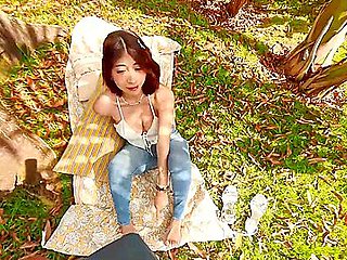 Sexy Big Titted Babe Fucked On Vacation By Ex