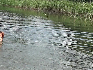 Hera Harding Shows Wrinkled Feet After Swimming Naked
