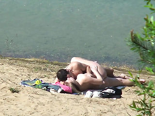Amateur Couple Fucks on Beach - George Lee Blowjob Outdoor Sex
