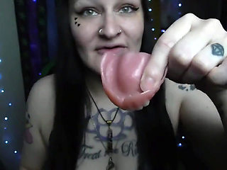 GothBunny's mouth tour