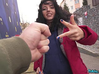 Martin Gun's Wild Game with Petite Charm