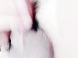 The cock hair is growing a little too much.