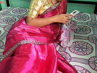 Sexy Figure Sex in Red Sharee