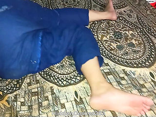 Desi Wife Fingering Her Hot Pussy to Cum So Much - Amateur Homemade Indian Aunty