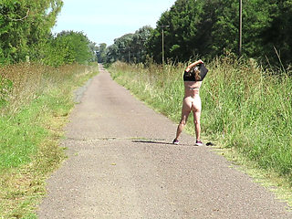 Patricia Undresses Under the Summer Sun